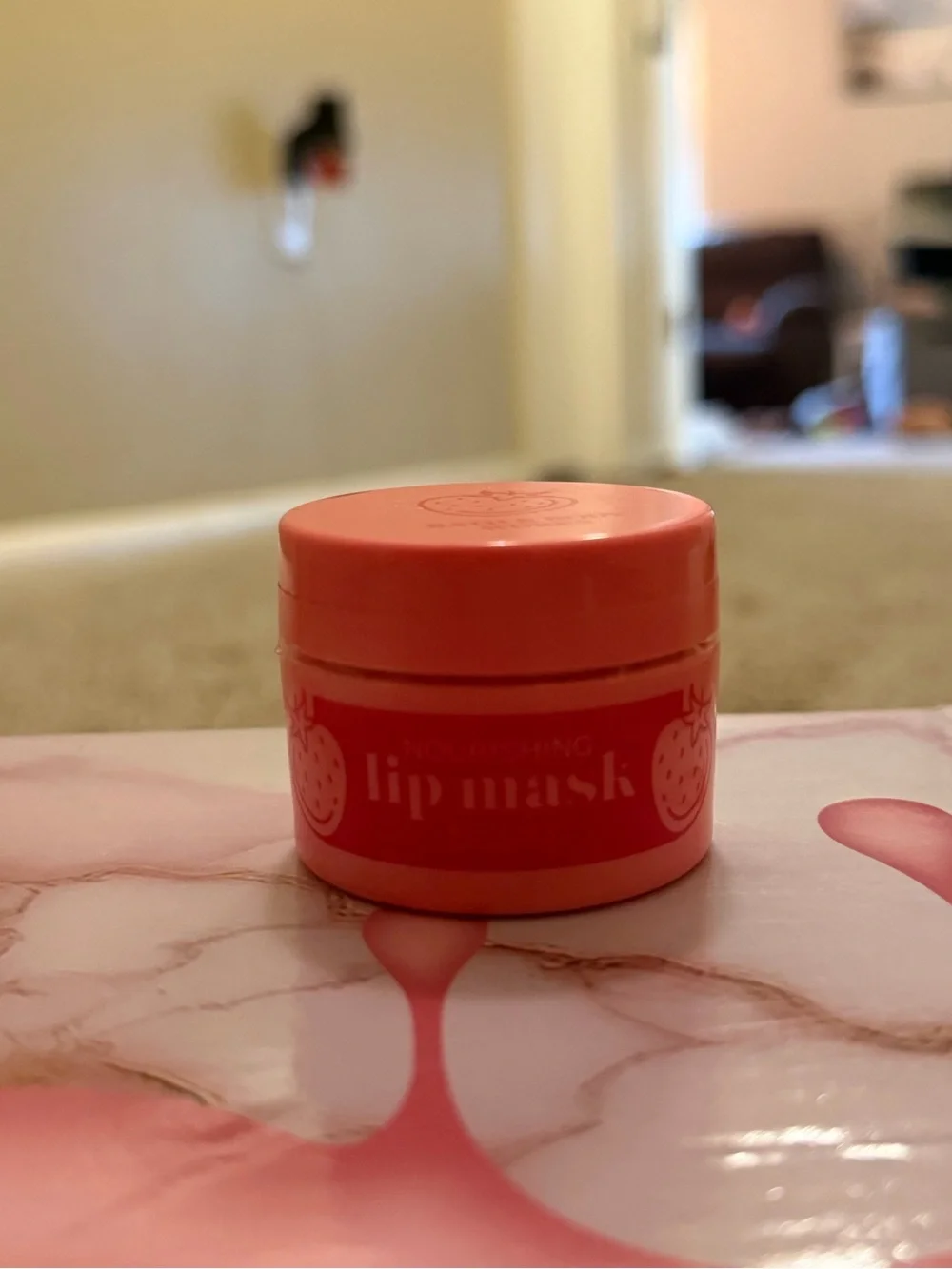 Bath & Body Works hydrating strawberry